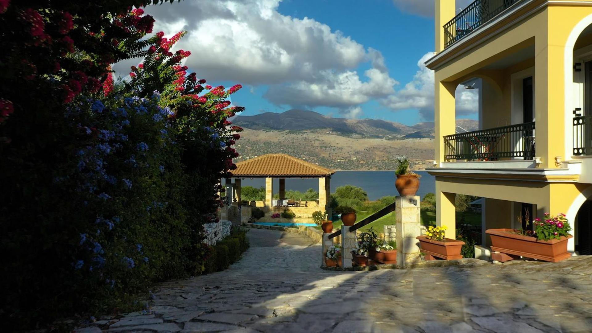 Remenata Apartment Lixouri Luaran gambar