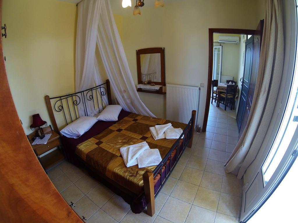 Remenata Apartment Lixouri Bilik gambar